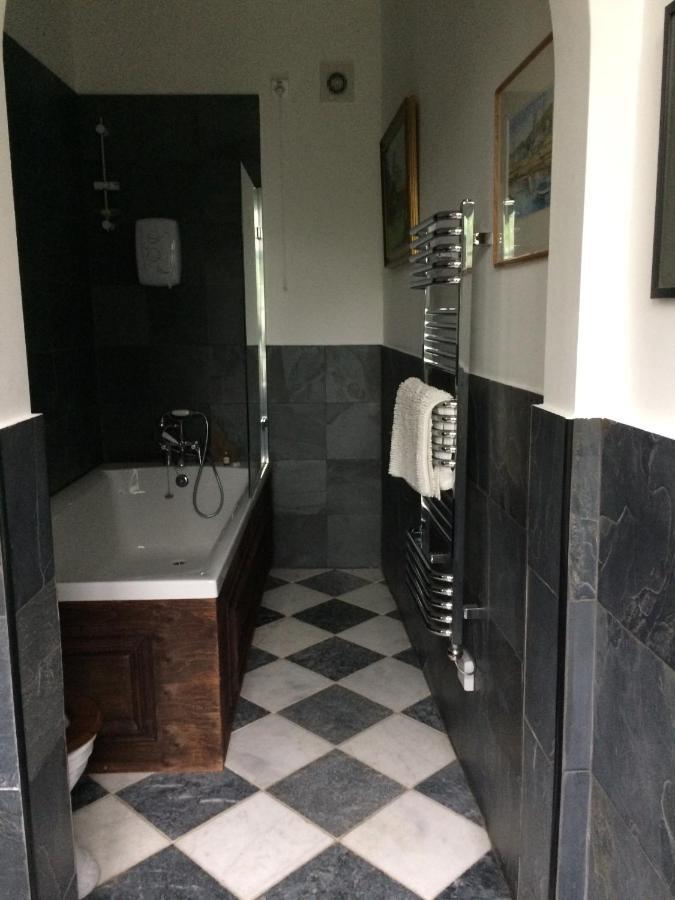 B&B Harlington Manor المظهر الخارجي الصورة