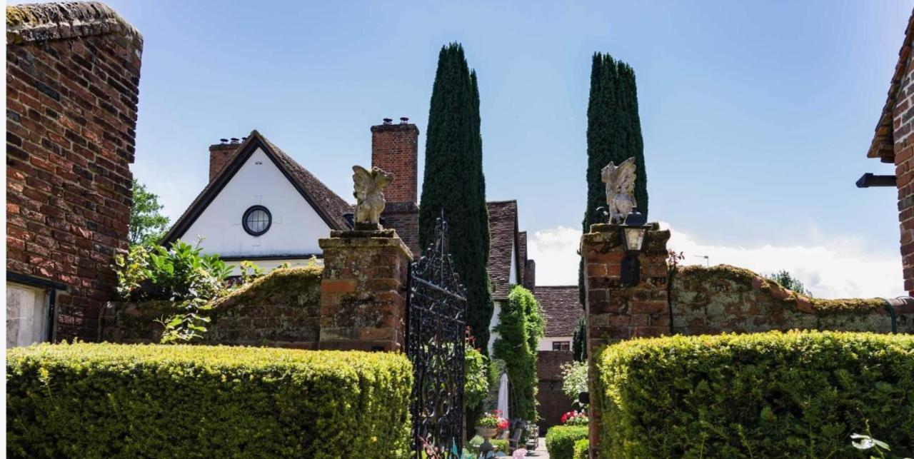 B&B Harlington Manor المظهر الخارجي الصورة